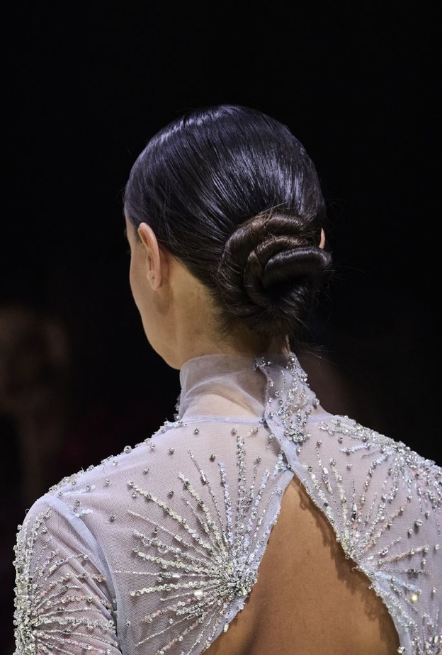 3 طرق لتطبيق تسريحات شعر الكعكة لمناسبة عيد الفطر 2022