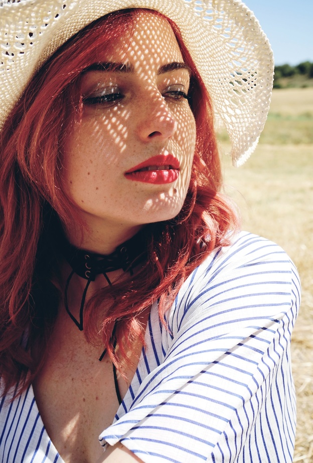 طرق إزالة النمش من الوجه قبل موسم الصيف الحار بخطوات بسيطة