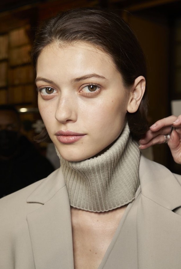 فوائد جل الصبار للبشرة وأفضل الماسكات لتفتيحها