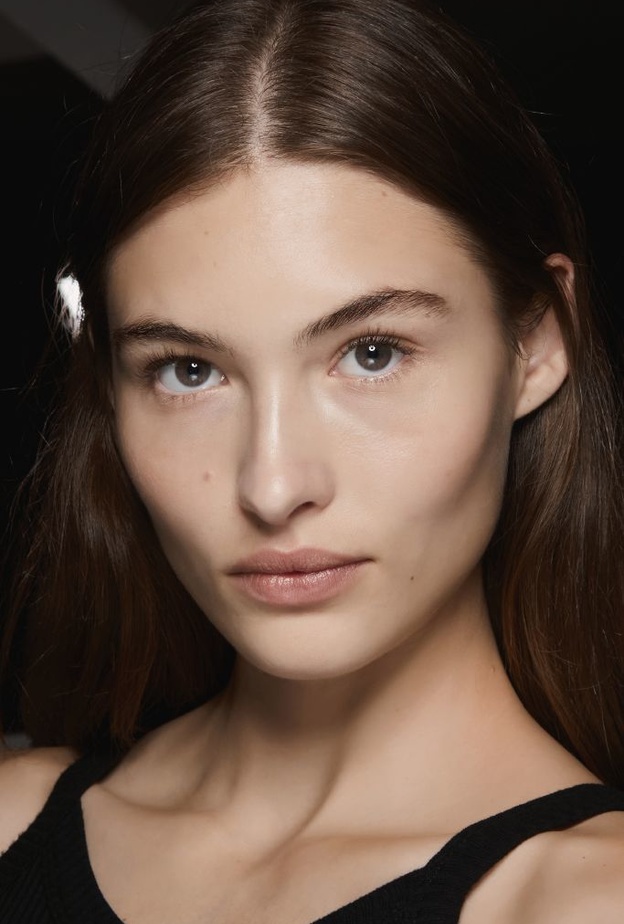 ماسك العدس لتفتيح الفوري للبشرة في أيام العيد