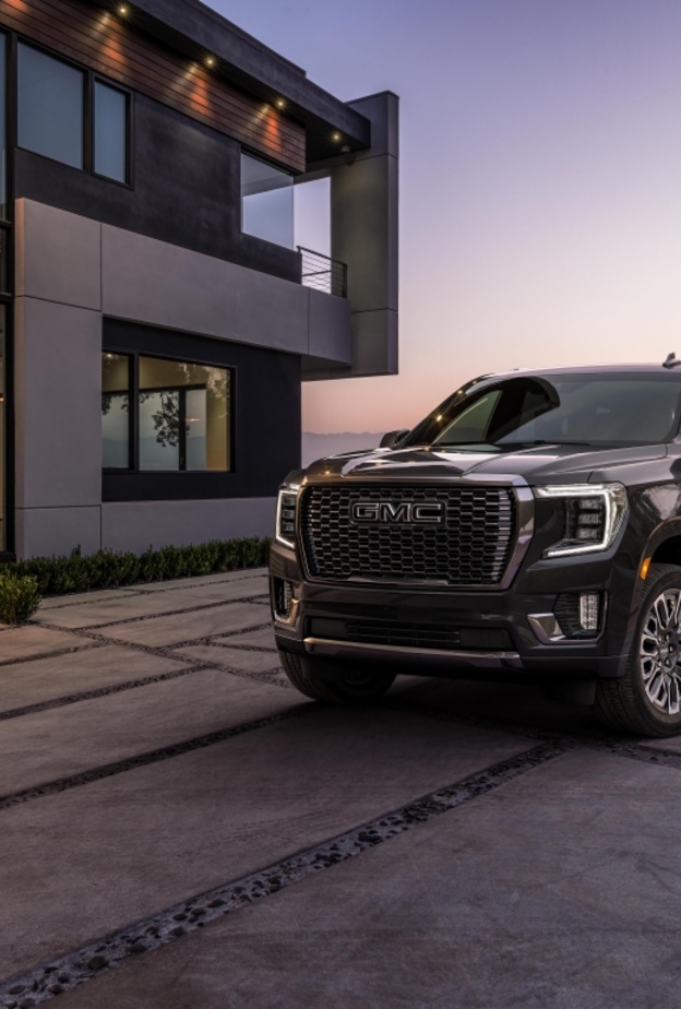 GMC تنافس كاديلاك وشيفروليه بسيارة رباعية الدفع