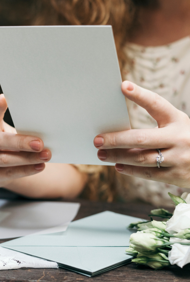 نصائح لتوفير تكلفة بطاقات الدعوة لحفل الزفاف
