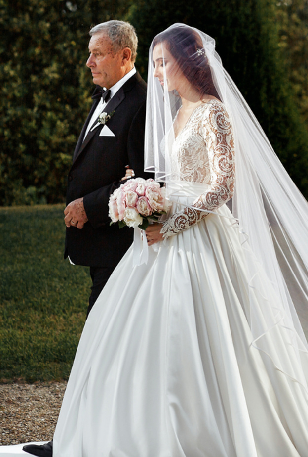 7 نصائح رائعة لوالد العروس من أجل زفاف ابنته