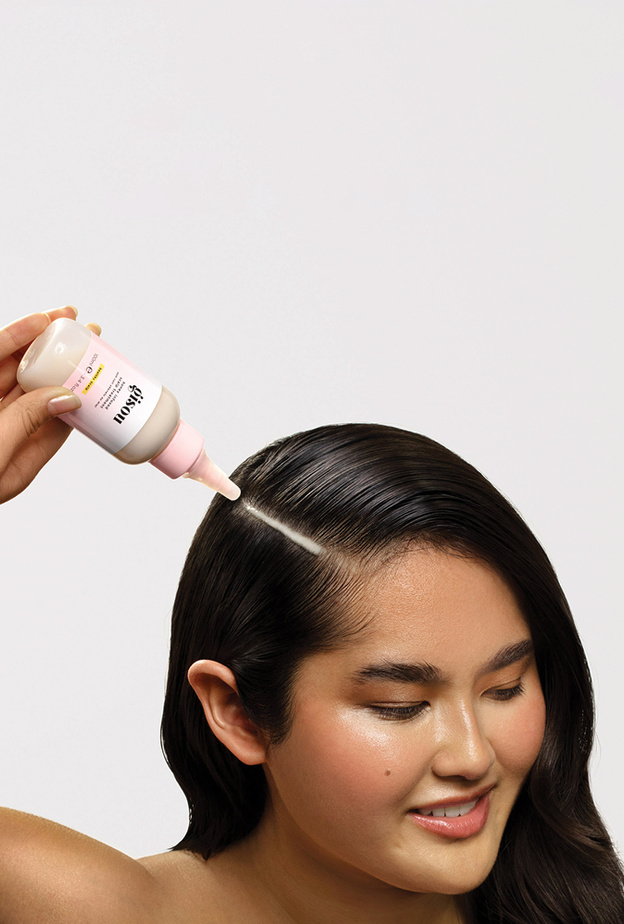  جدّدوا فروة رأسكم وأعيدوا توازنها لشعر أكثر صحّة مع honey in fusedscalptreatment من GISOU