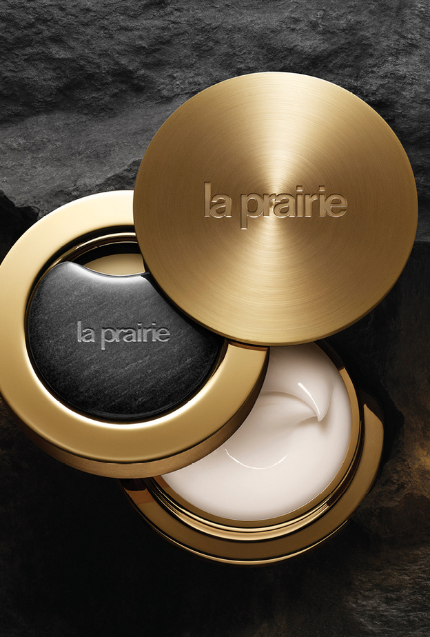 La Prairie تكشف النقاب عن مستحضر PURE GOLD RADIANCE NOCTURNAL BALM 