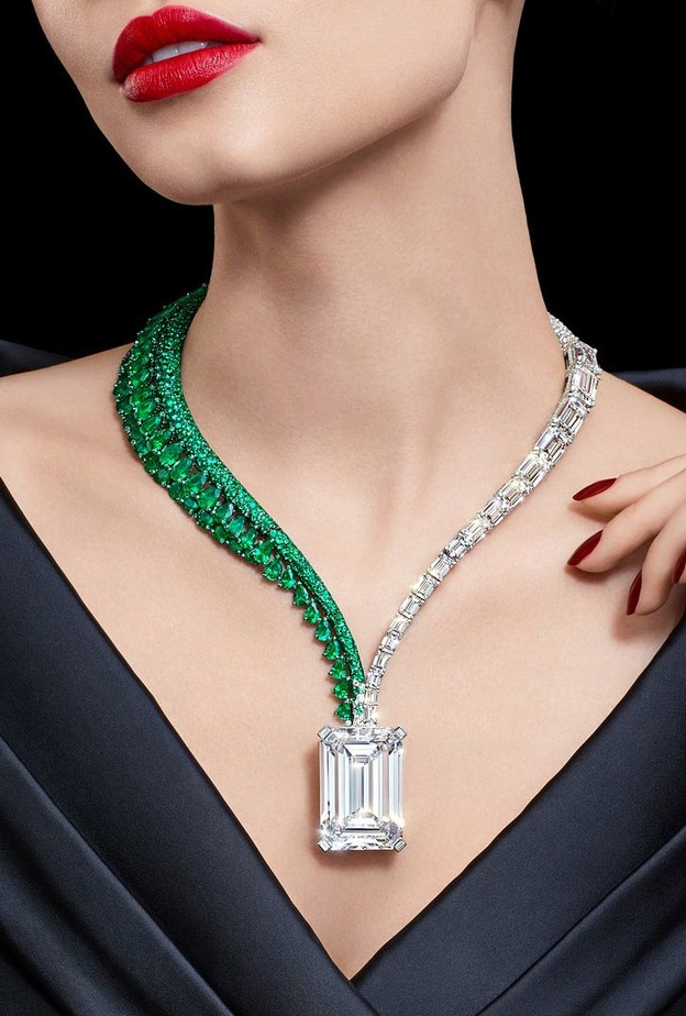 أبرز مجوهرات أسطورية تم عرضها في مزادات المجوهرات العالمية