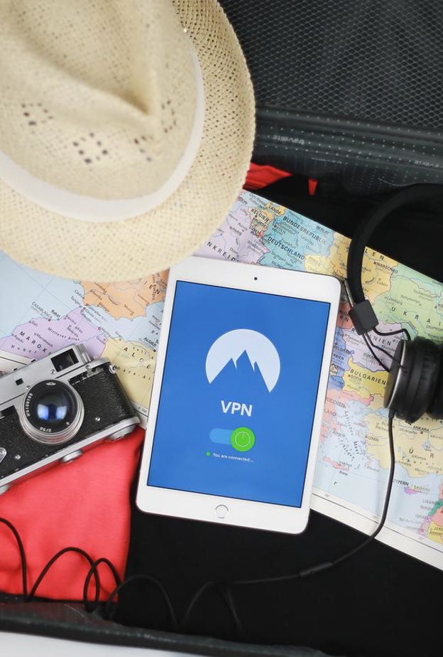 أفكار وطرق ترتيب حقيبة السفر بواسطة StefanCoders