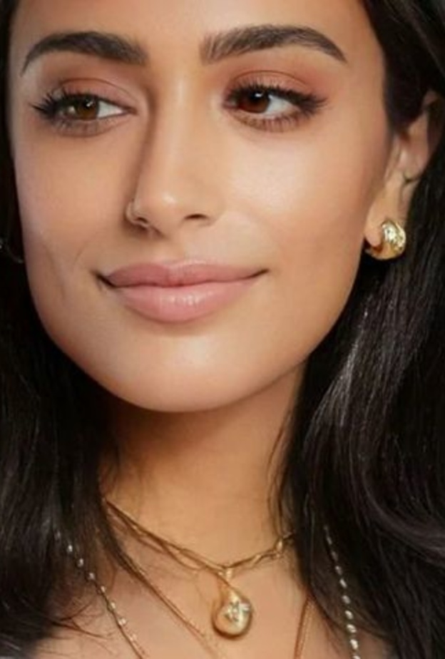 أقراط Diamond Bezel من Tanya Farah