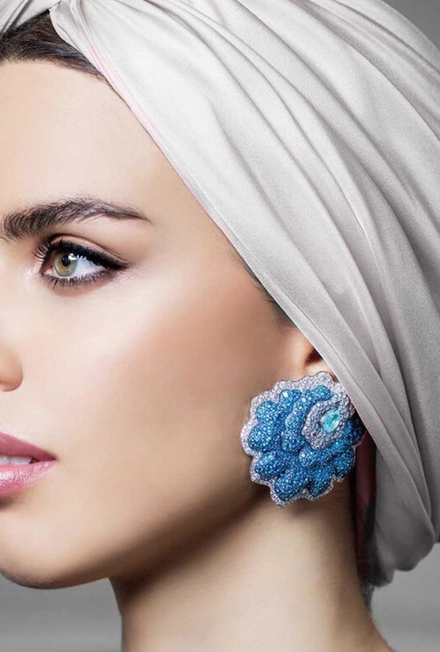 اقراط ENCHANTED GARDEN TITANIUM  FLOWER من VANLELES