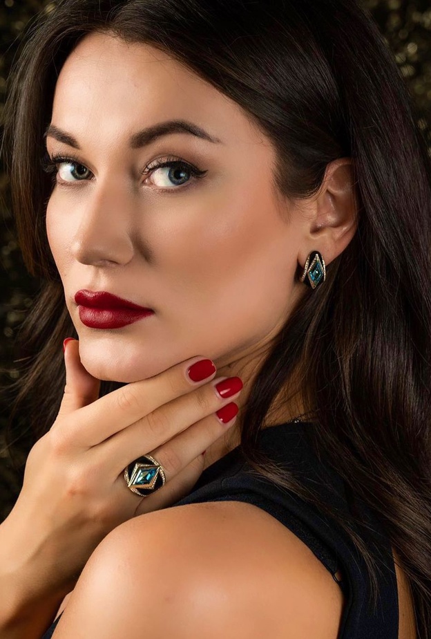 تصاميم ميان جعفر