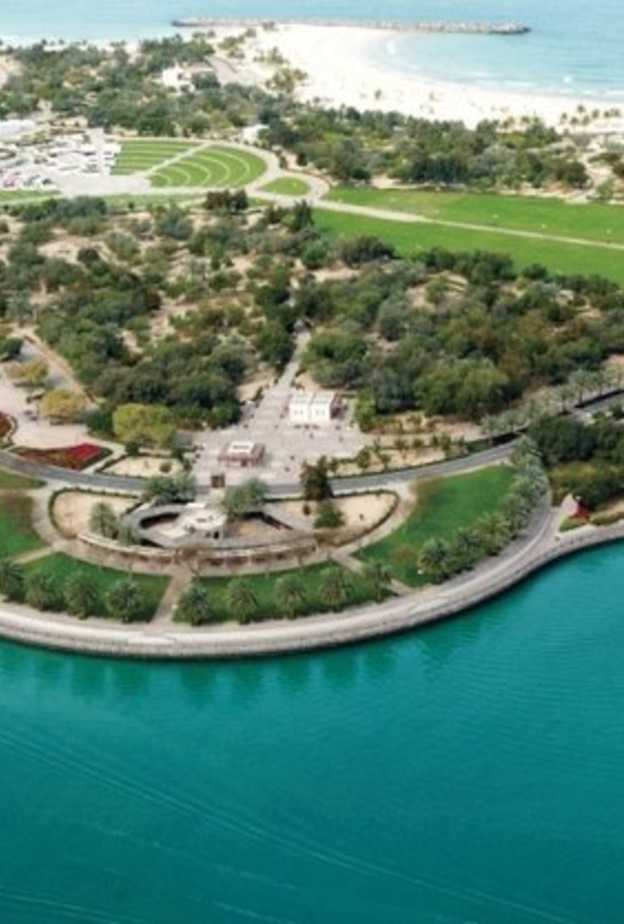 حديقة الممزر في دبي أحد أفضل الوجهات لجميع أفراد الأسرة - المصدر وكالة أنباء الإمارات