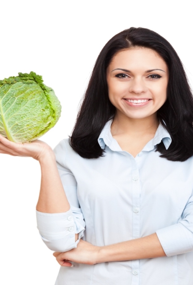 مريضات قرحة المعدة والاثني عشر.. تناولوا الملفوف لتخفيف هذه الأعراض