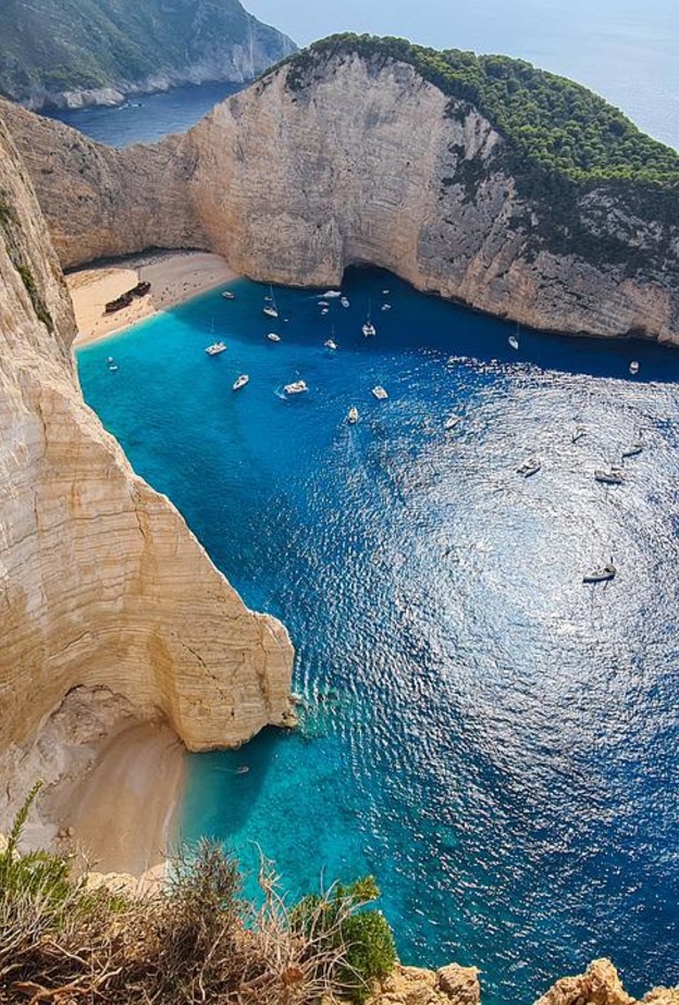 سحر الطبيعة في شاطئ زاكينثوس بواسطة Tomaskocz