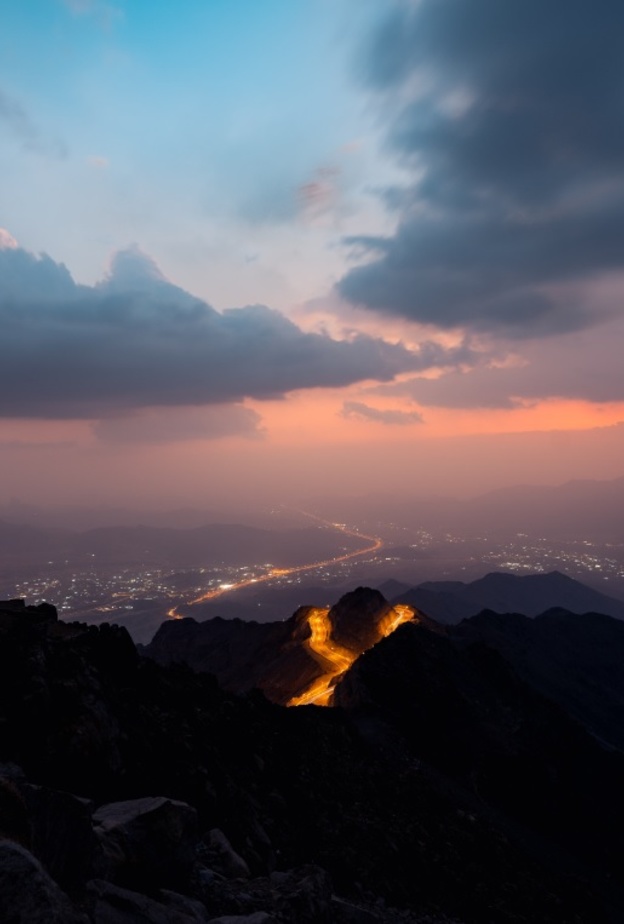لا تفوت غروب الشمس في الهدا - المصدر روح السعودية