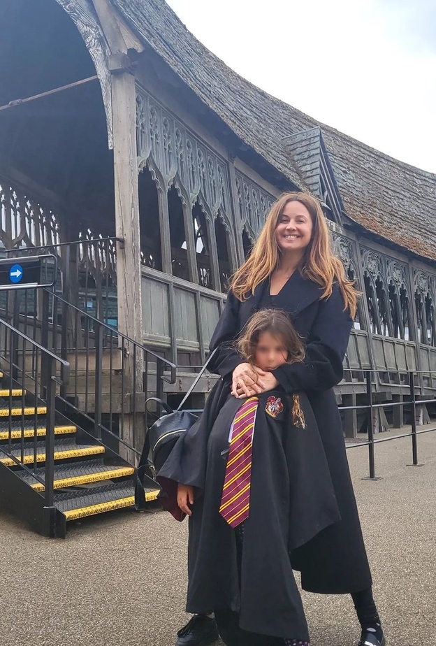 ريا ابي راشد وابنتها 