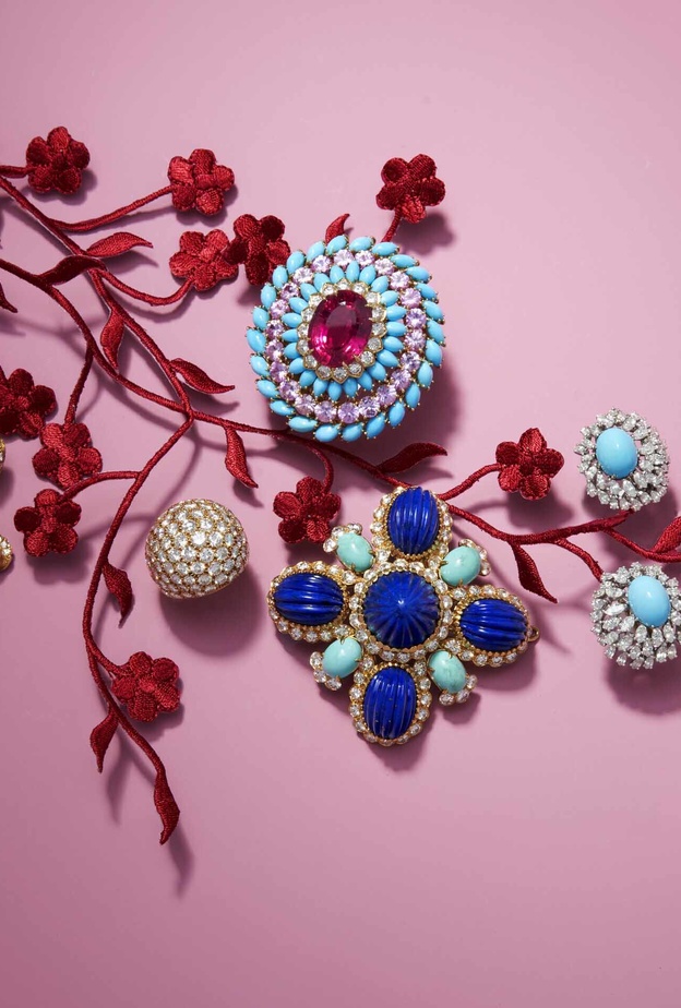 مزاد Jewels Online من كريستيز فرصة لاقتناء مجوهرات سهرات يونيو الفاتنة