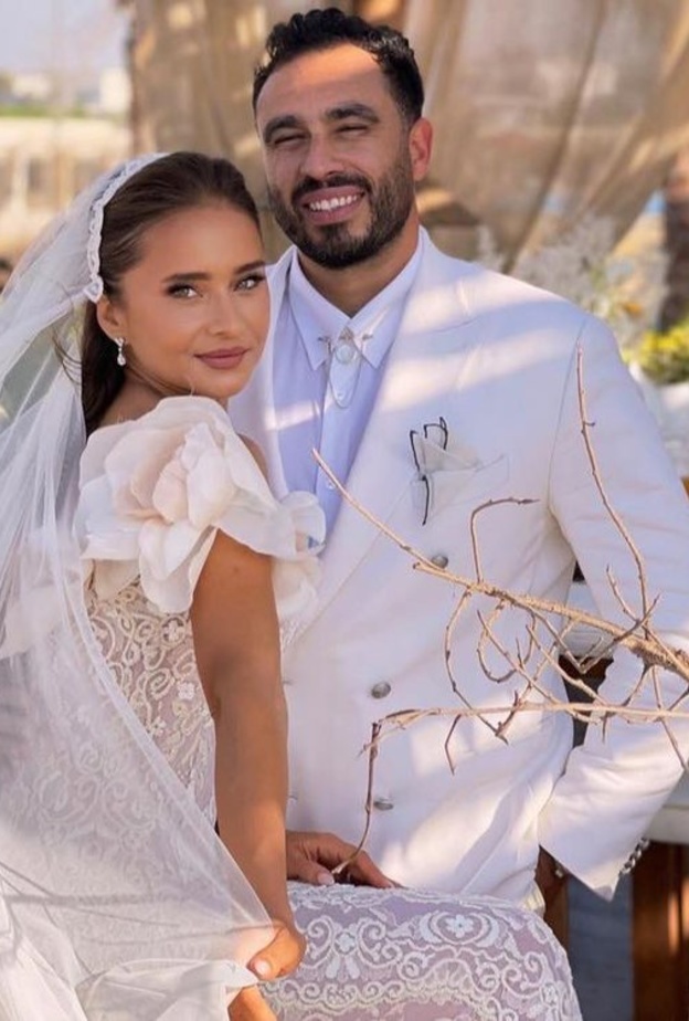 نيللي كريم بحفل زفافها بعد تجربة زوجية سابقة فاشلة