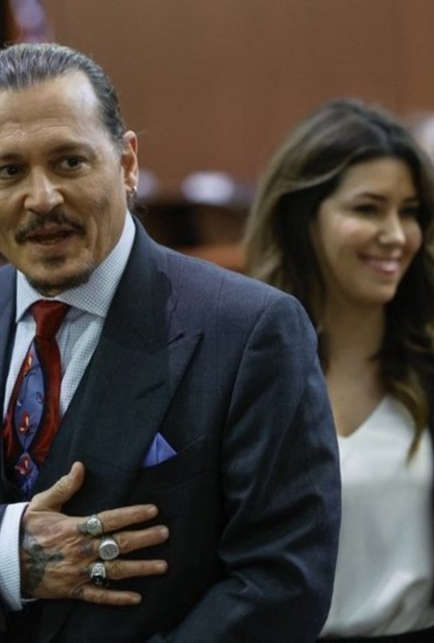 جوني ديب وكاميل فاسكيز