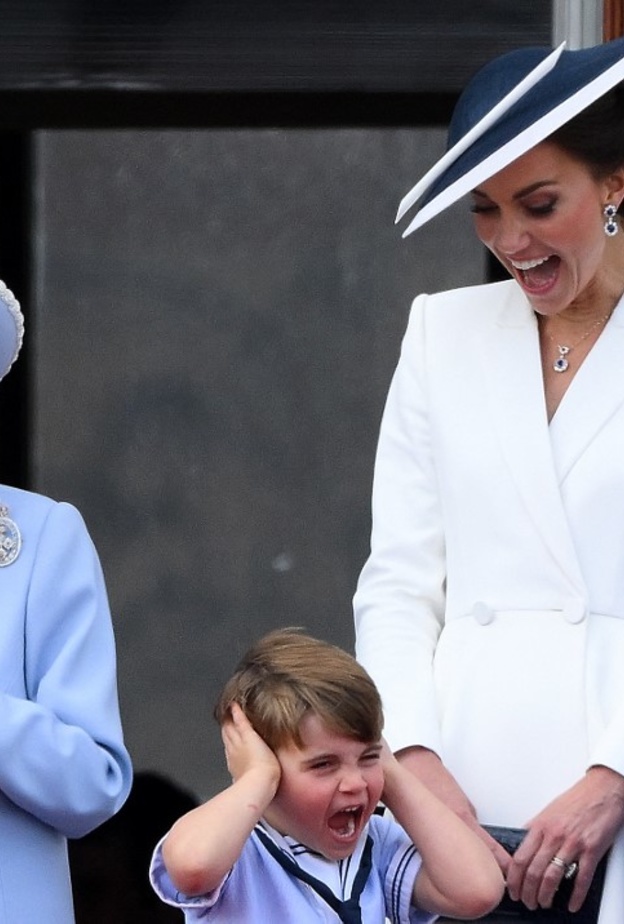 افراد العائلة المالكة 