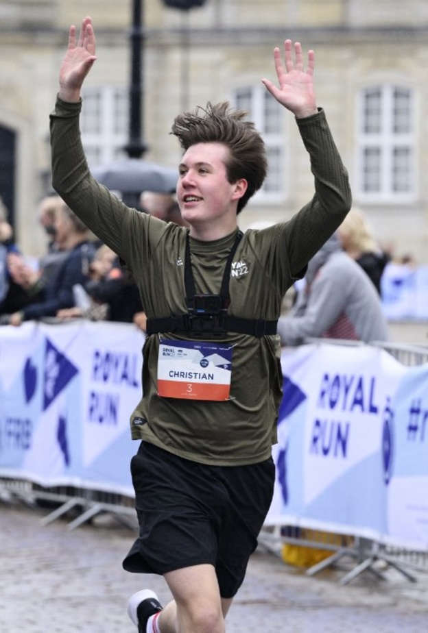 الأمير كريستيان من العائلة المالكة الدنماركية يترك مدرسته بسبب التنمر