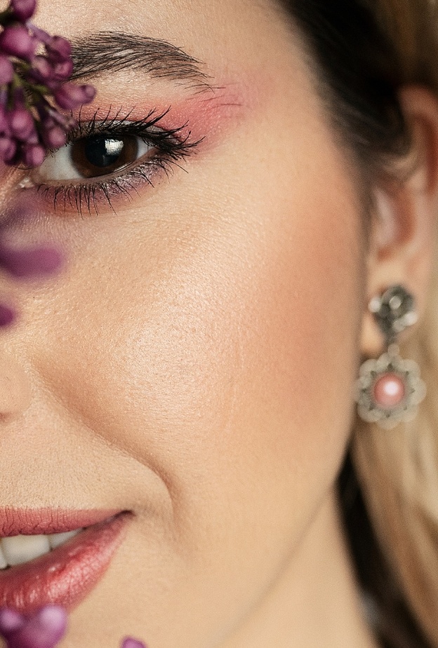 بدائل كريم الأساس لعمل مكياج خفيف وناعم