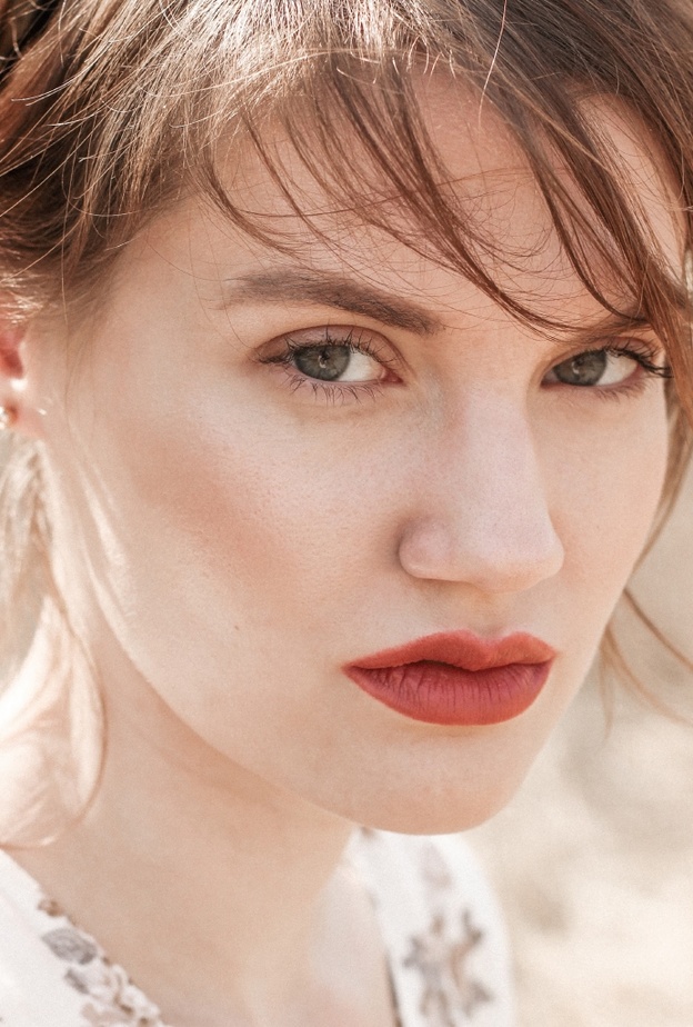 جهاز فور بلس يحفز إنتاج الكولاجين ويمنحك بشرة نضرة