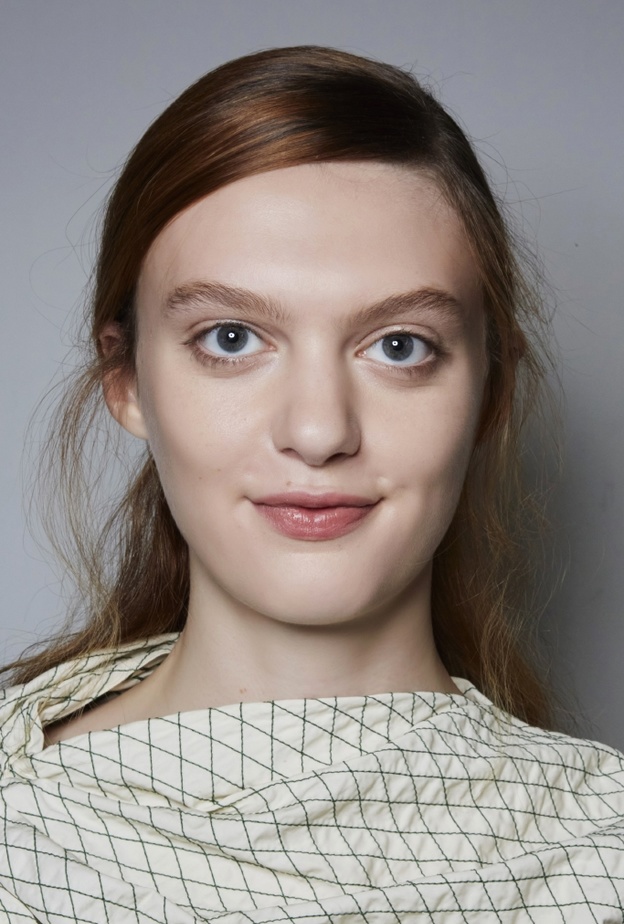 ماسكات ليلية لبشرة صباحية جذابة كالنجمات