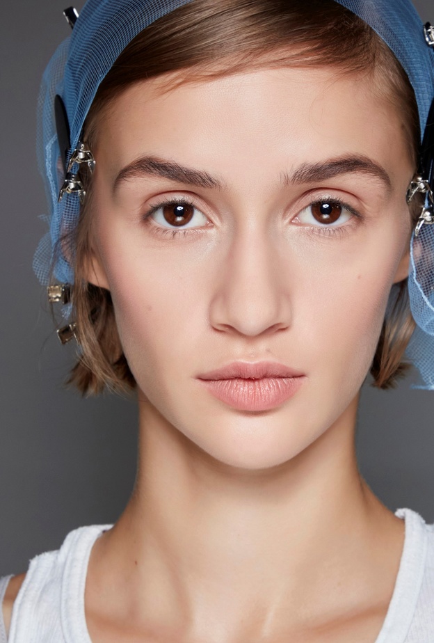 وصفات طبيعية لبشرة نضرة خالية من الشوائب