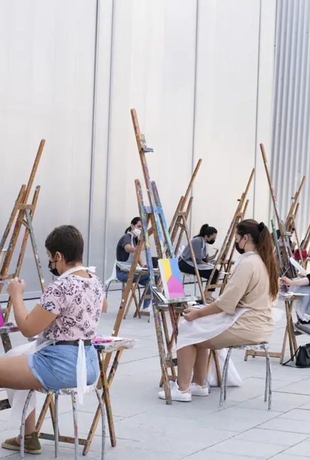 ذا جام جار.. وجهة استثنائية للاستمتاع بالفنون في دبي 