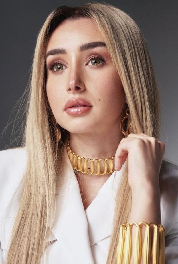 مجوهرات هنا الزاهد العصرية التصميم