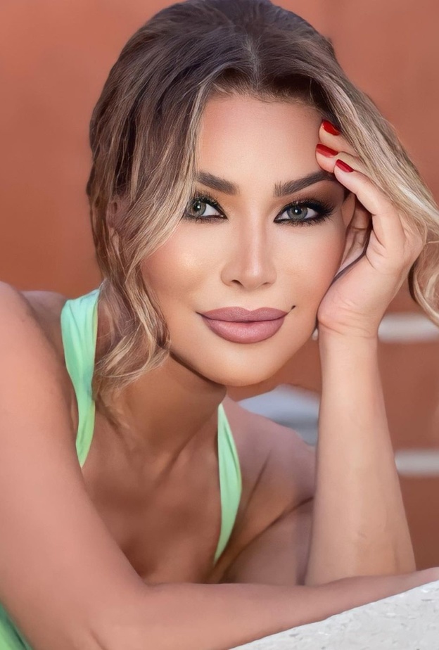 رسمات مكياج تجعلك أصغر سناً استوحيها من نوال الزغبي بمناسبة عيد ميلادها