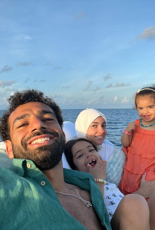 محمد صلاح وأسرته