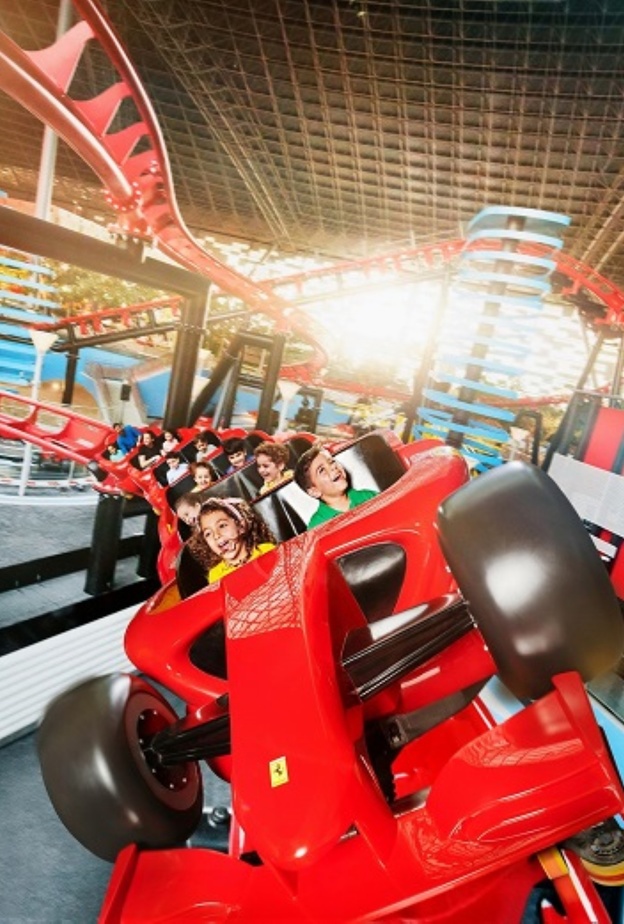 فيراري أبوظبي وعالم وارنر براذرز في قائمة أبرز 100 مدينة ترفيهية بالعالم