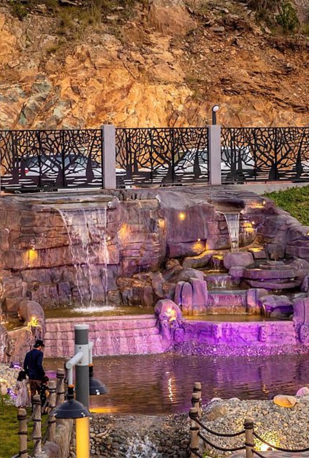 منتزه الشلال.. وجهة الباحثين عن نسمات السعادة في أحضان الطبيعة بالباحة