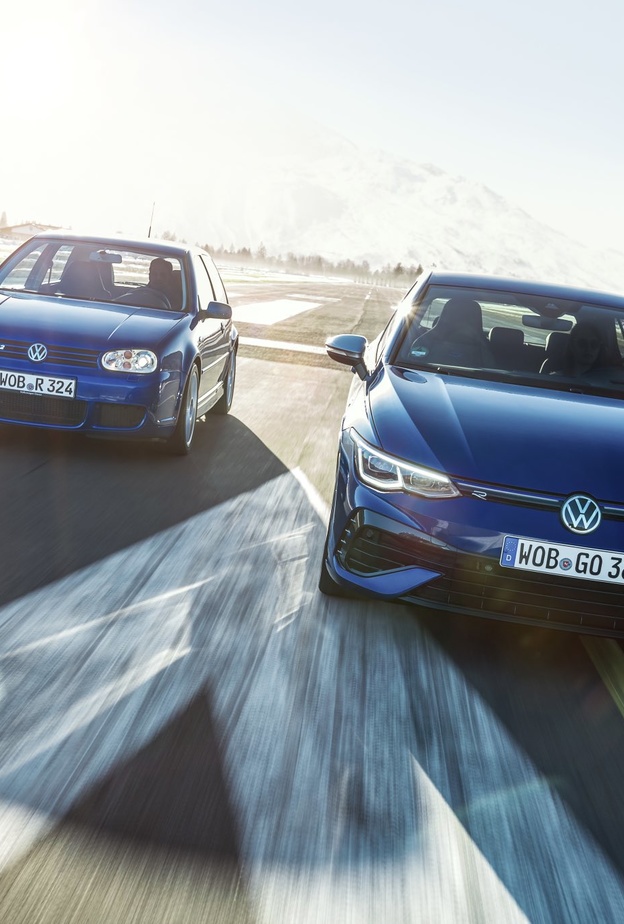 فولكس فاغن تطلق موديل Golf R 20 Years الخاص