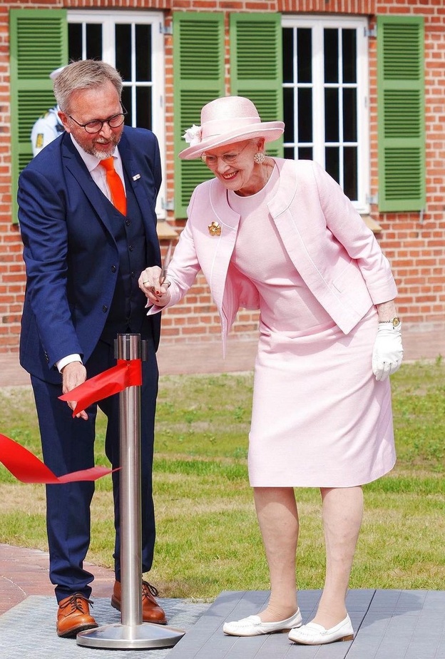 افتتحت الملكة مارغريت الثانية ملكة الدنمارك متحف جديد يحمل اسم Flugt 