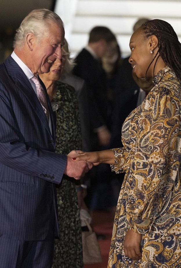 الأمير تشارلز وزوجته دوقة كورنوال يصلان إلى روندا في زيارة رسمية