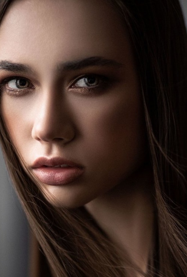 فيلر الشفايف الروسي