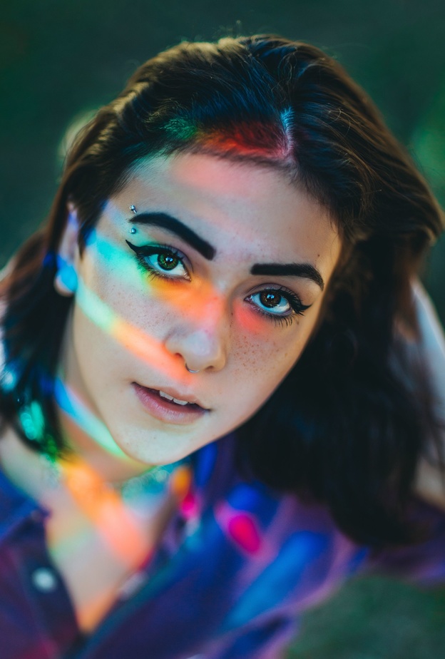 احصلي على مظهر حواجب كثيفة قبل العيد بخلطات طبيعية سهلة