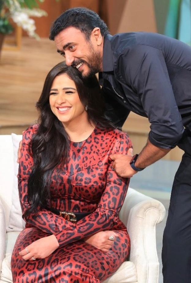 ياسمين عبد العزيز واحمد العوضي 