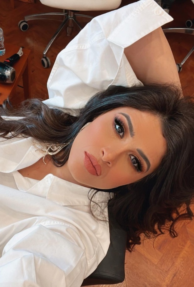 ياسمين عبد العزيز 