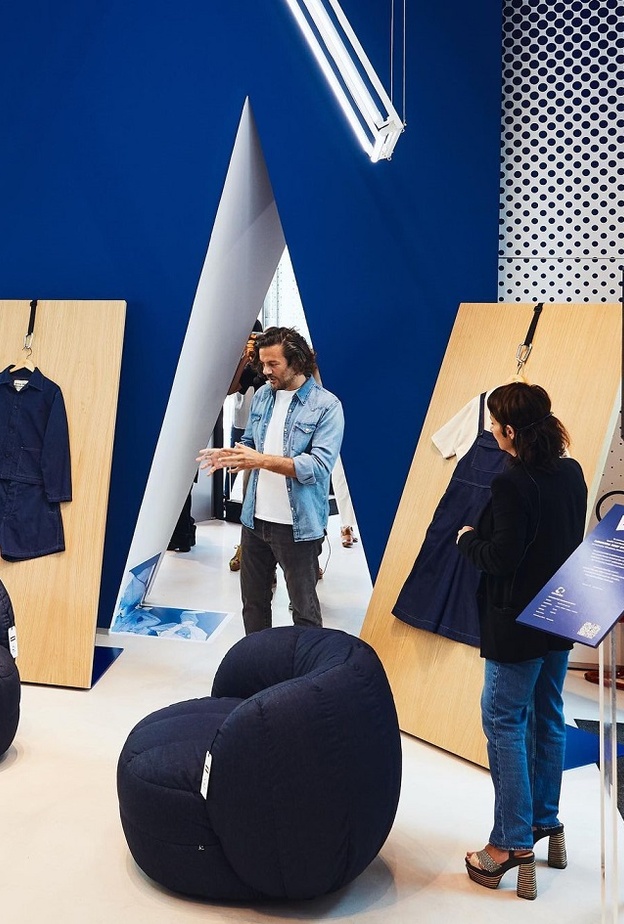 أطلق الكرسي في الإصدار الأخير من أسبوع ميلان للتصميم