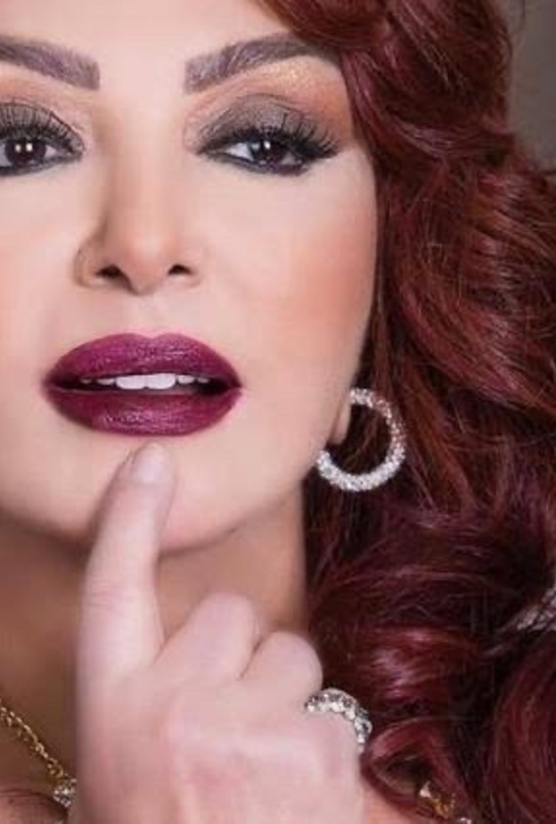 النجمة نبيلة عبيد