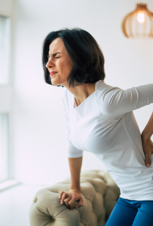  امراض نسائية تسبب آلام أسفل الظهر