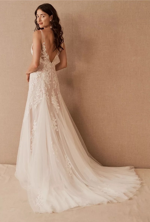 فساتين زفاف رومنسية@watters