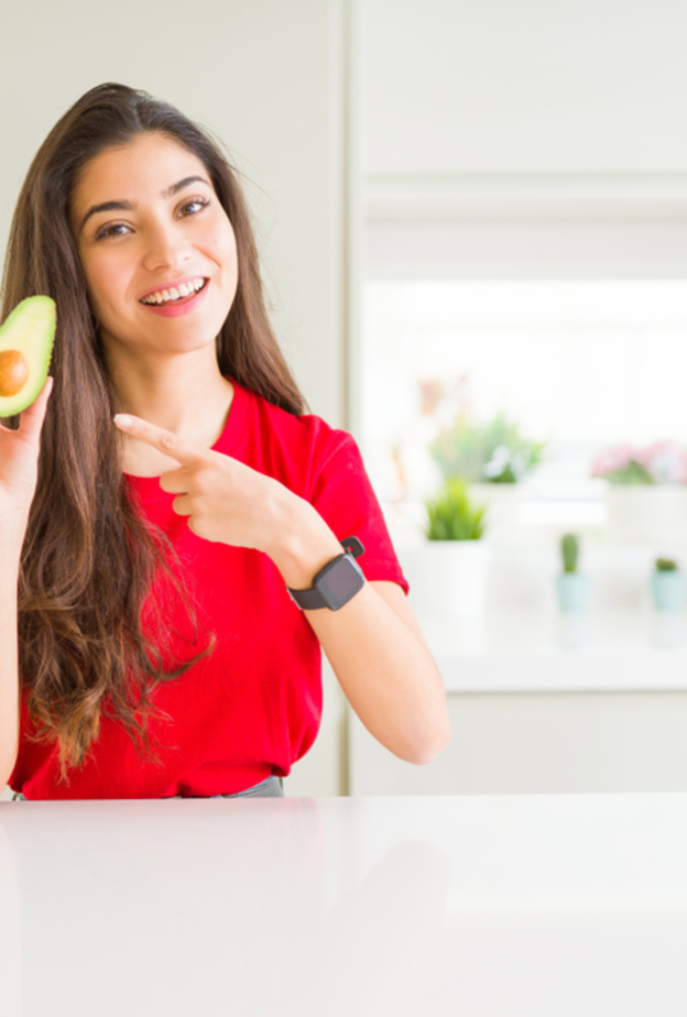 ما هي فوائد تناول الأفوكادو يومياً