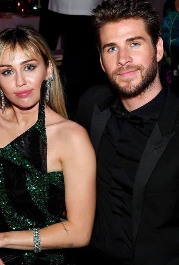 مايلي سايروس Miley Cyrus وليام هيمسورث Liam Hemsworth