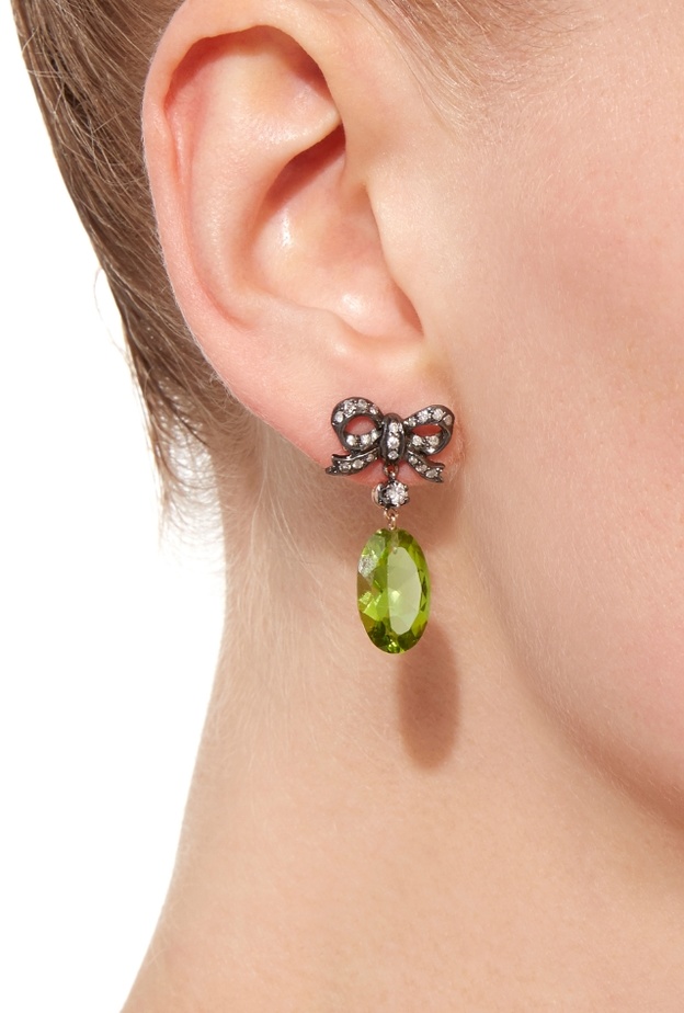 مجوهرات البريدوت حجر شهر أغسطس المثالية لأرقى الهدايا