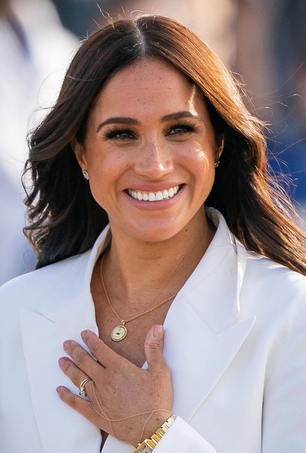 خطوات تطبيق مكياج ناعم للسمراوات من وحي إطلالات ميغان ماركل