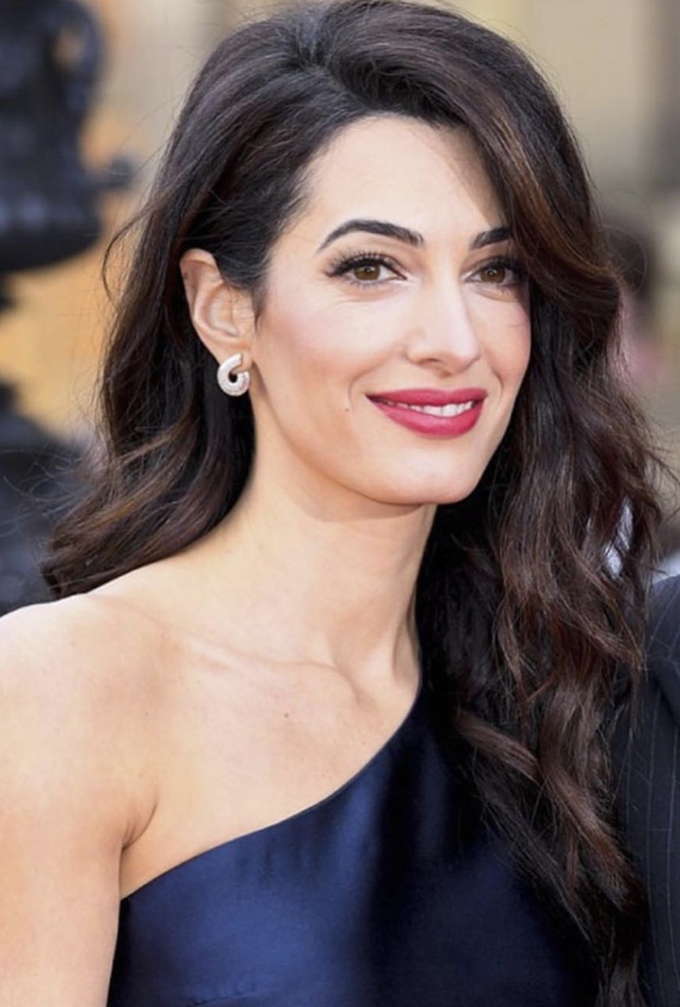 حيل مكياج أمل كلوني لصاحبات الوجه المستطيل وخطوات تطبيقها